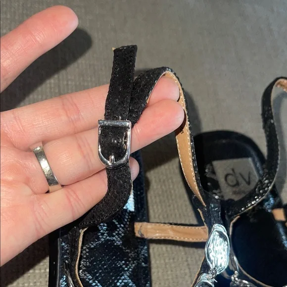 DV by Dolce Vita Black and Silver Sandals - Picture 3 of 4